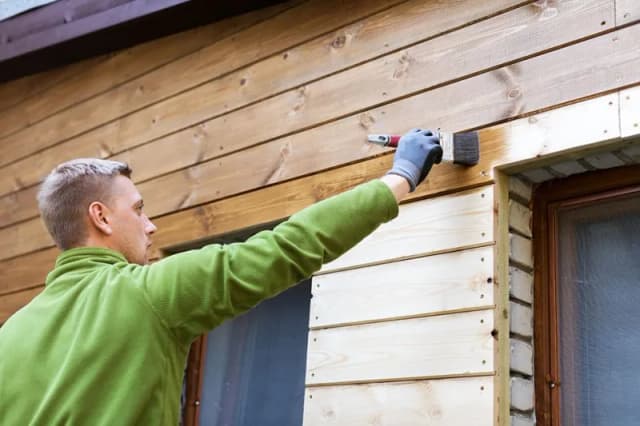 Jak wyczyścić drewnianą elewację bez uszkodzeń i zyskaj nowy blask Jak wyczyścić drewnianą elewację bez uszkodzeń i zyskaj nowy blask